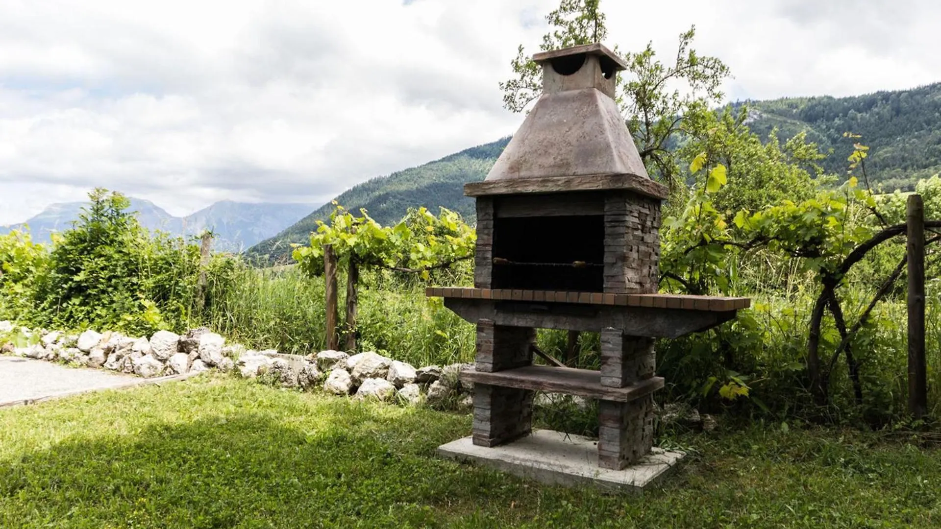 Les Gites Du Finet -Chatel Lalley 0*,  France