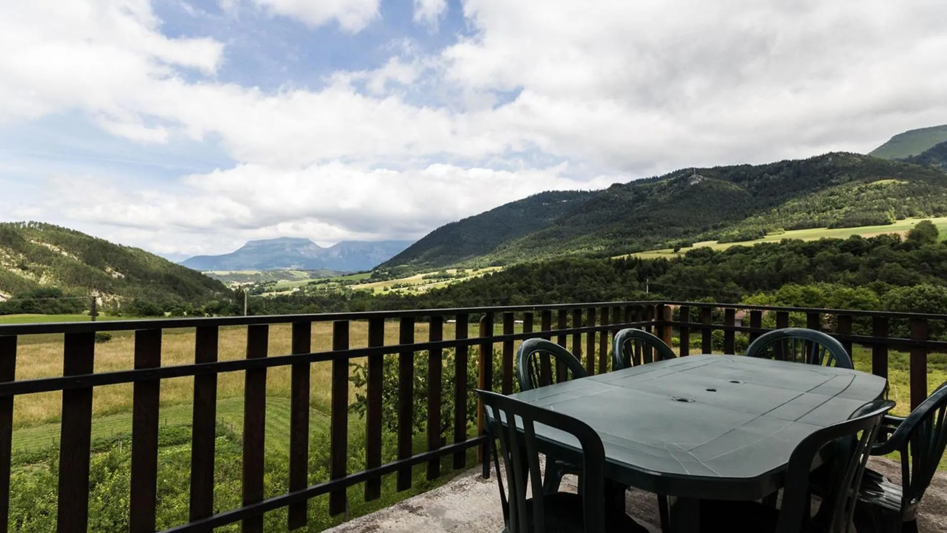 Les Gites Du Finet -Chatel Lalley Apartment